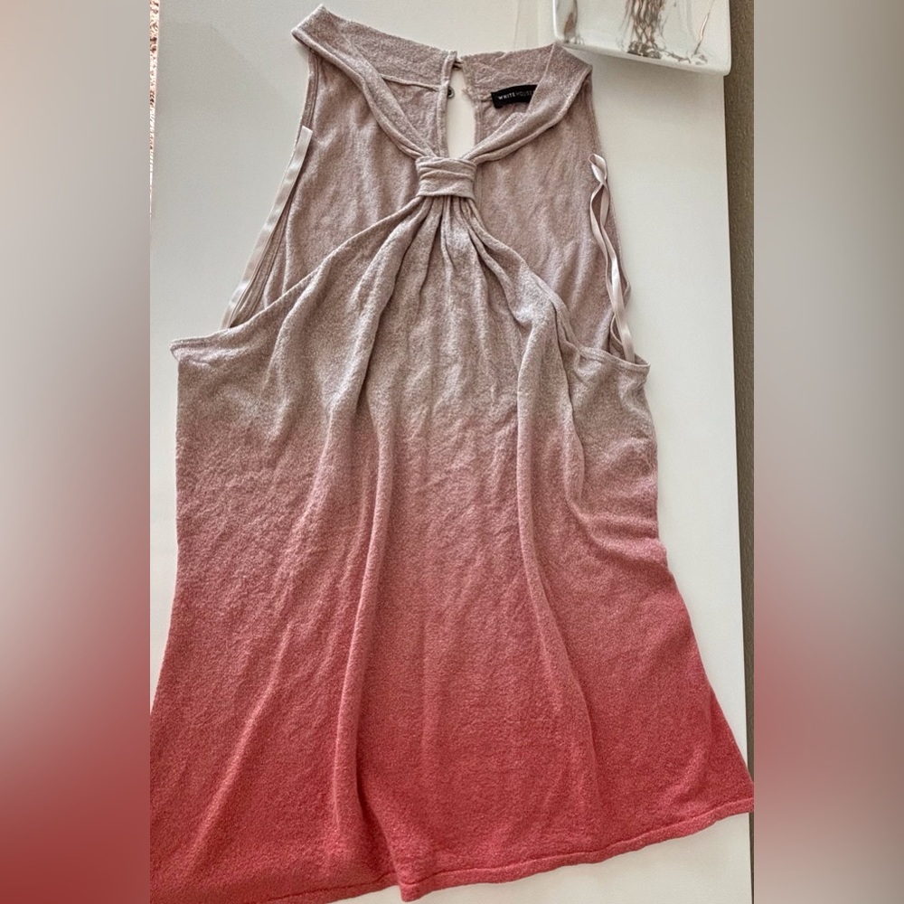 WHBM Silvery and Dusty 🪸 Coral Ombre silky knit Tank Top